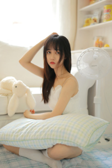 不知火舞在公园被虐